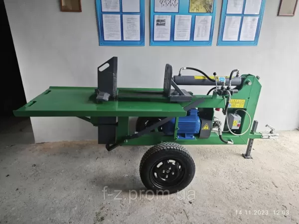 Hydraulic wood chopper K500. Wood chopper industrial. Woodcutter hydraulic. Hydraulic industrial woodcutter. Hydraulic wood chopper K500. Wood chopper industrial. Woodcutter hydraulic. Hydraulic industrial woodcutter.