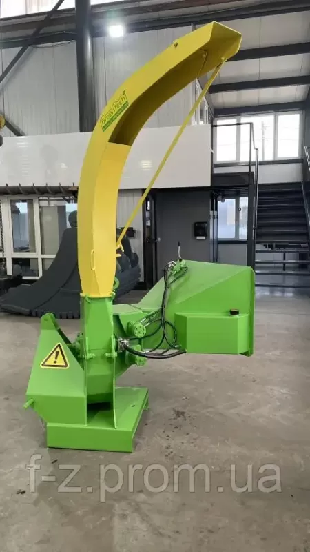 Shredder for RM160T tractor. Chip crusher for the tractor. Branch shredder for RM160T tractor