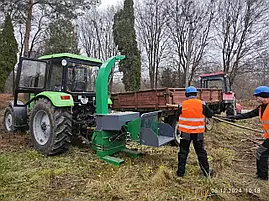 Щепоріз - подрібнювач гілок на щепу РМ160Т. Тракторний подрібнювач прямий - гідравліка від трактора